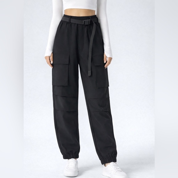 HALARA Pants - Halara Black Cargo Utility Jogger Pants Belted Nylon Athleisure Small NWT Women